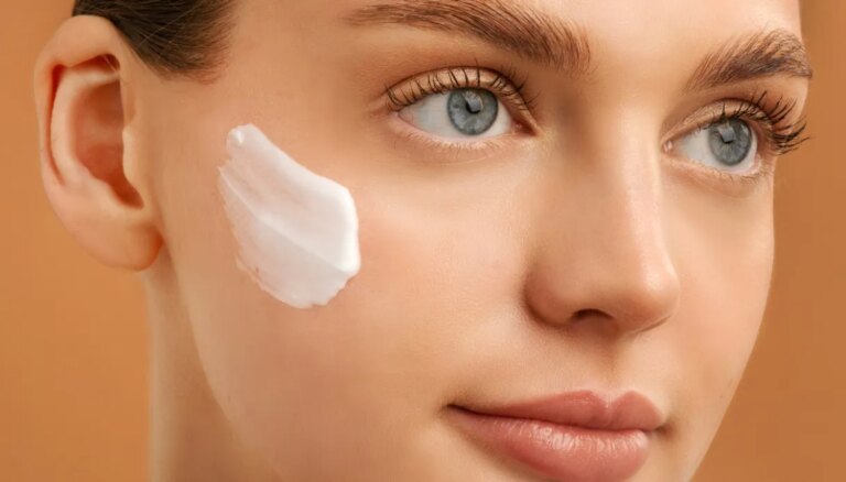 It&rsquo;s Milky-obsession : les formulations lactées qui promettent une peau parfaite même sans maquillage cet été