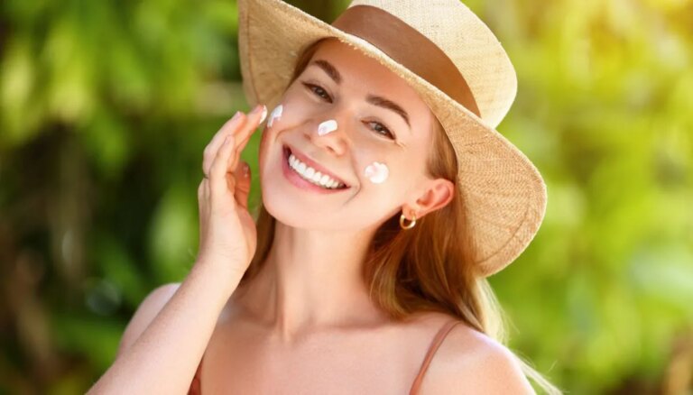 Le gel-crème solaire qui bronze avec un effet anti-âge vient du Japon