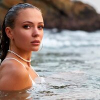 Les meilleurs mascaras waterproof à utiliser au bord de la mer ou à la piscine