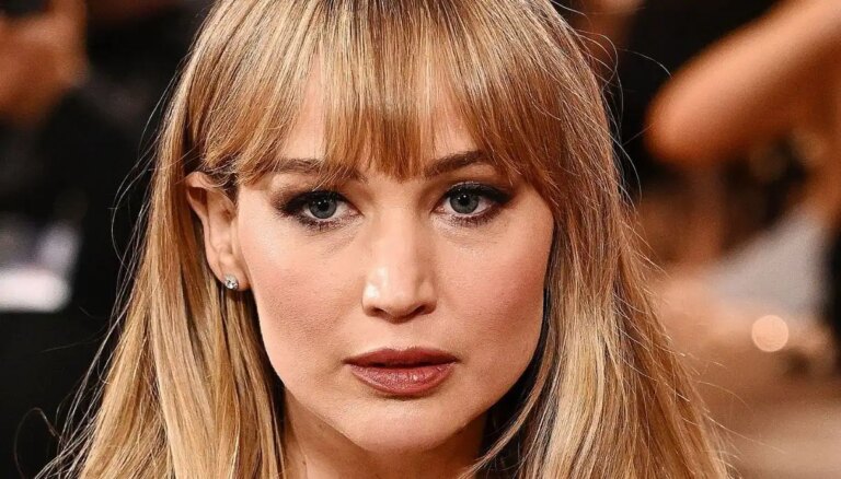 Jennifer Lawrence sur Instagram sans maquillage : son secret